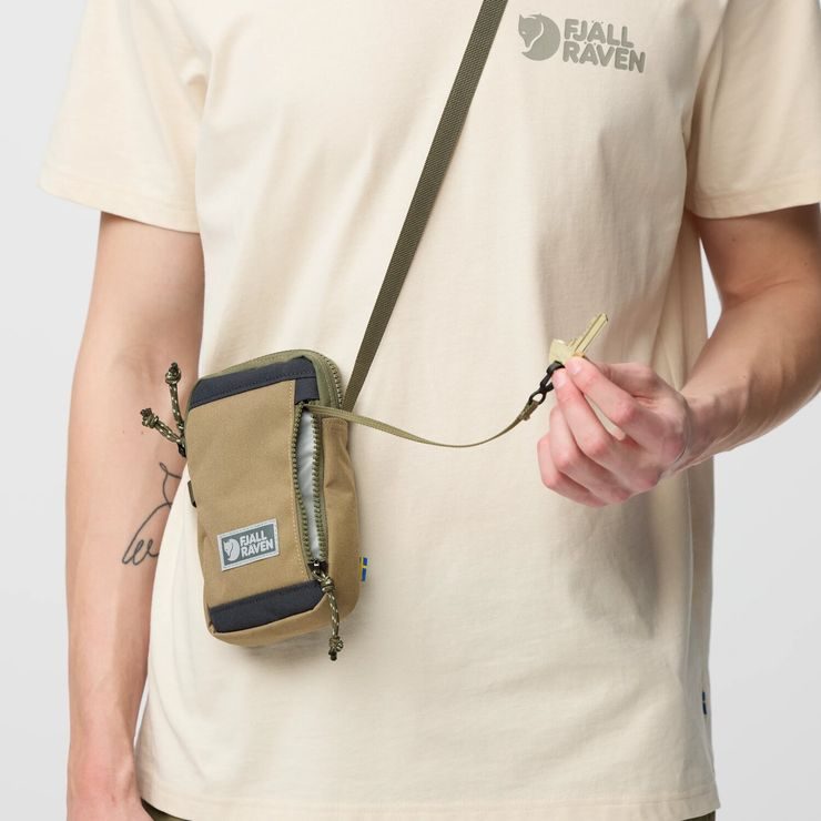FJÄLLRÄVEN Vardag Pocket Small Green-Clay
