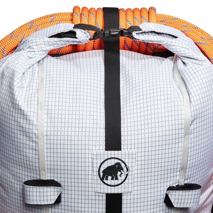 MAMMUT Trion 28 white-black