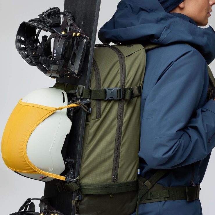 FJÄLLRÄVEN Bergtagen Touring 22 Laurel Green-Deep Forest