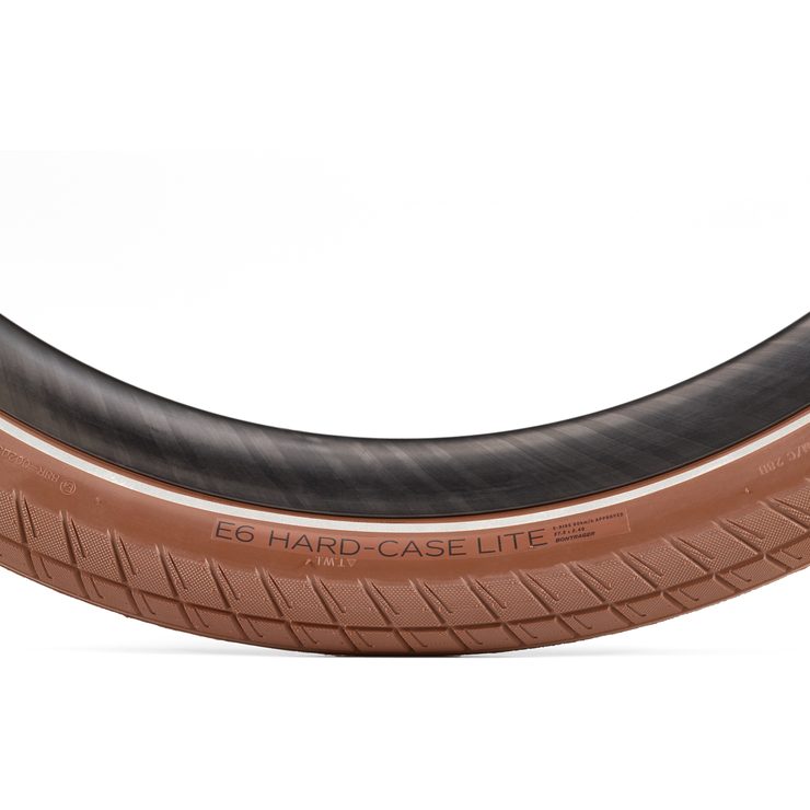 BONTRAGER E6 Hard-Case Lite 27,5x2,40, hnědá