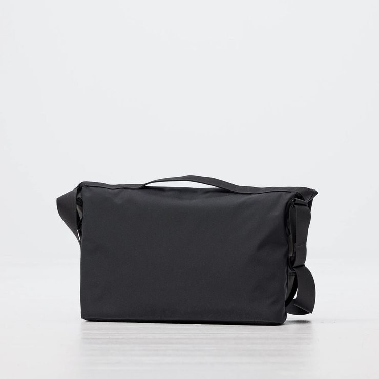 FJÄLLRÄVEN Vardag Shoulder Bag 12 Navy