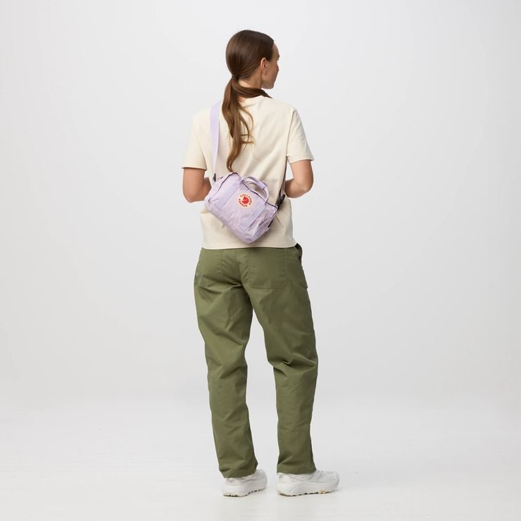 FJÄLLRÄVEN Kånken Crossbody Black