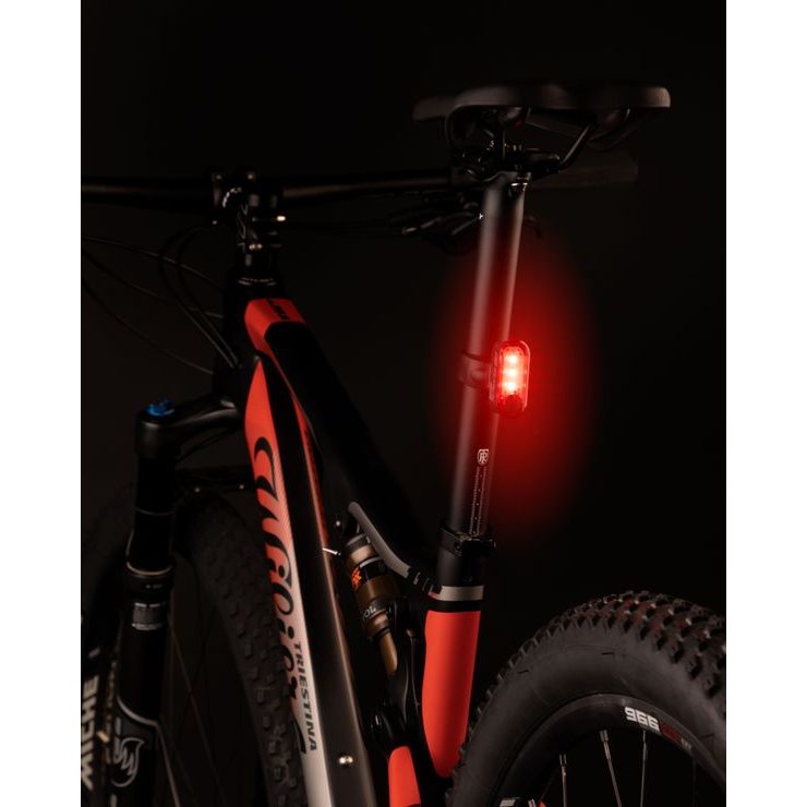 FORCE PILL 12 LM, 3 x LED, USB