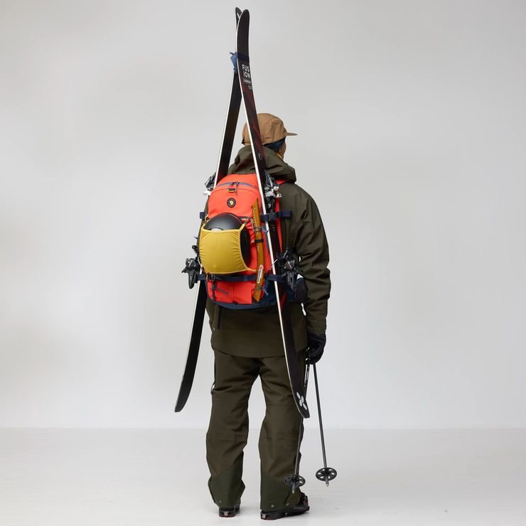 FJÄLLRÄVEN Bergtagen Touring 30 S/M Laurel Green-Deep Forest