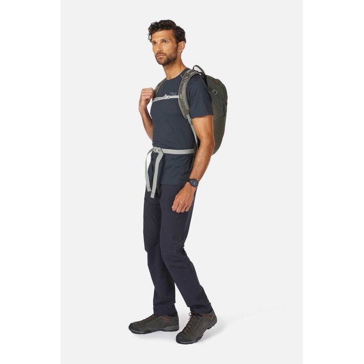 LOWE ALPINE AirZone Active 18, deep heather