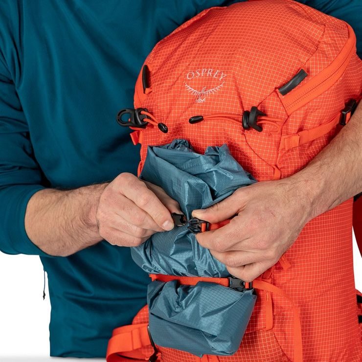 OSPREY MUTANT 22, tungsten grey