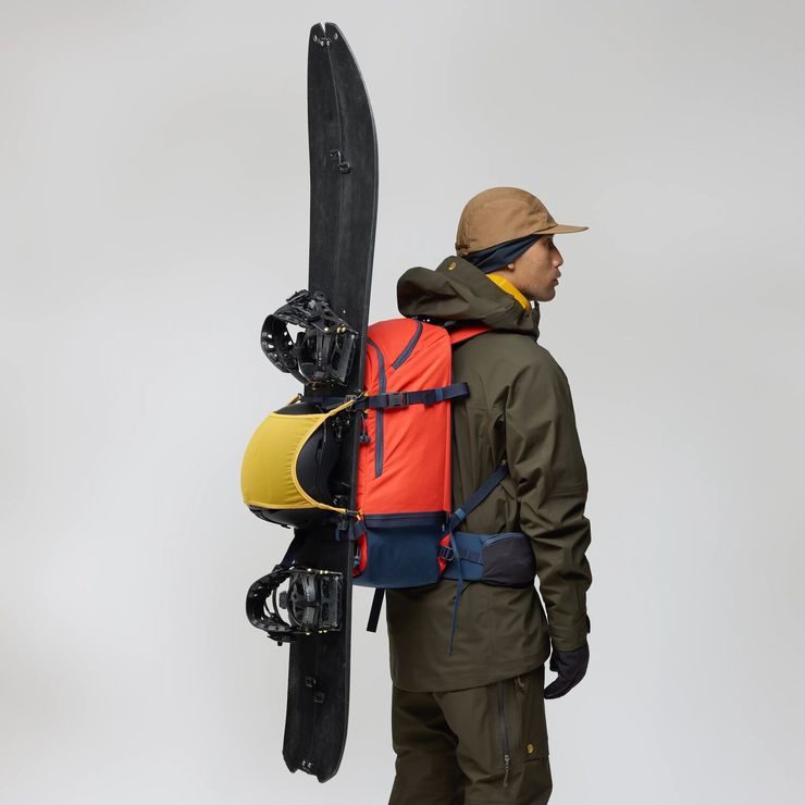 FJÄLLRÄVEN Bergtagen Touring 30 S/M Laurel Green-Deep Forest