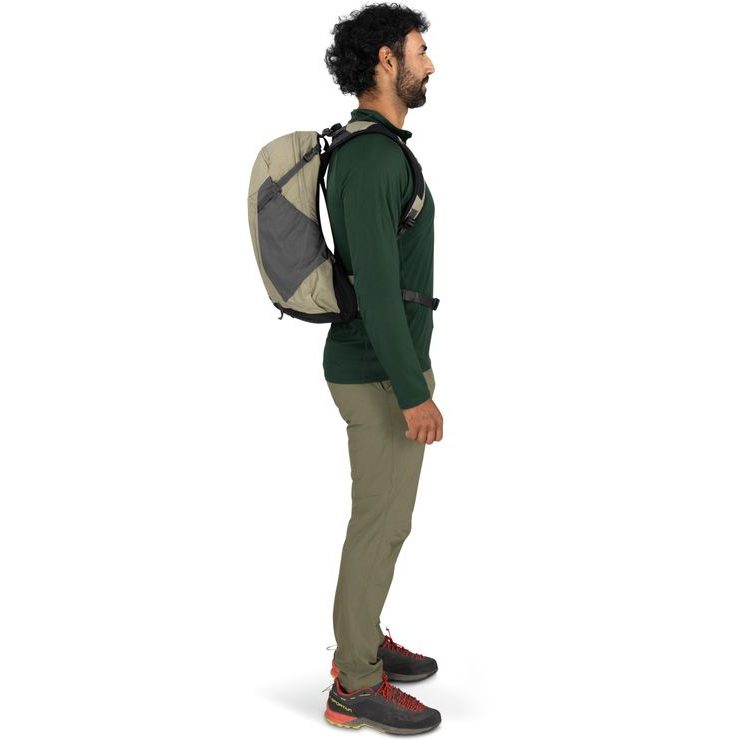 OSPREY HIKELITE 18 raven black