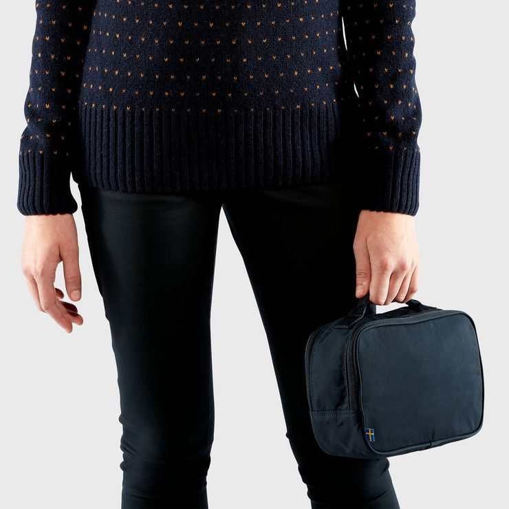 FJÄLLRÄVEN Kånken Toiletry Bag Navy