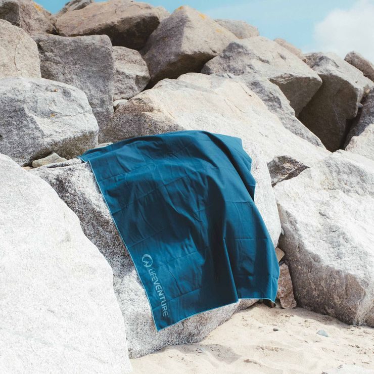 LIFEVENTURE SoftFibre Trek Towel pocket, navy