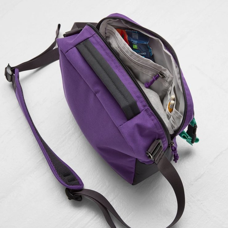 FJÄLLRÄVEN Vardag Shoulder Bag 6 Poppy Pink-Khaki Dust