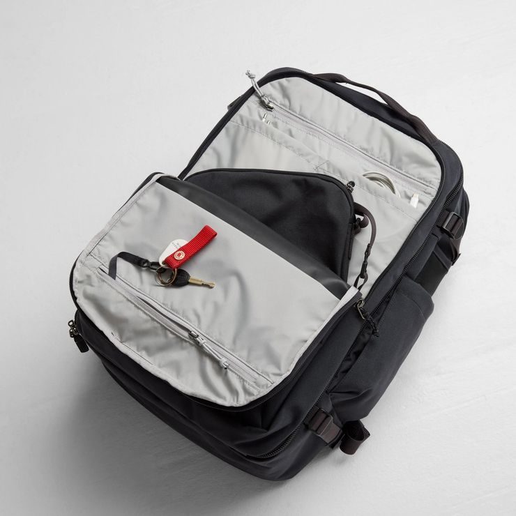 FJÄLLRÄVEN Färden Carry On Pack 40 Clay