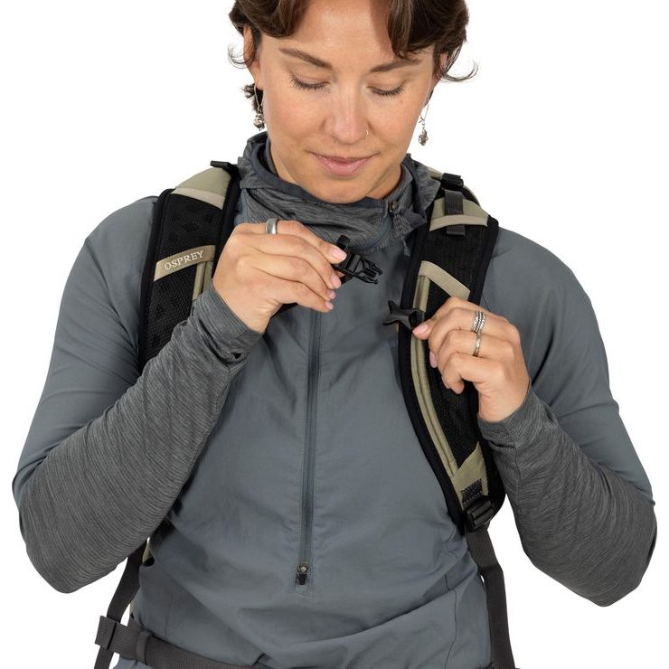OSPREY HIKELITE 18 raven black