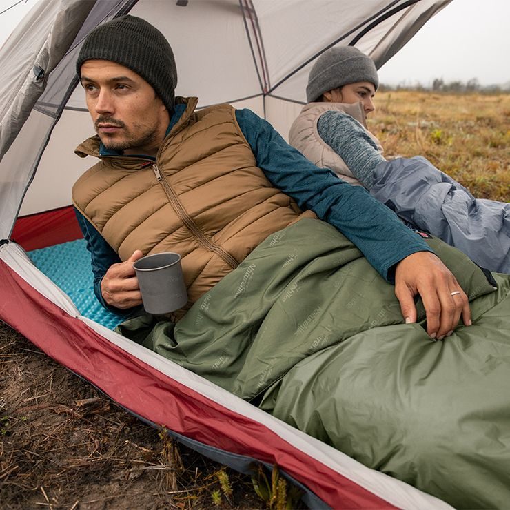 NATUREHIKE NH21MSD09-07 mini ultralight LW180 680g vel. M hnědý