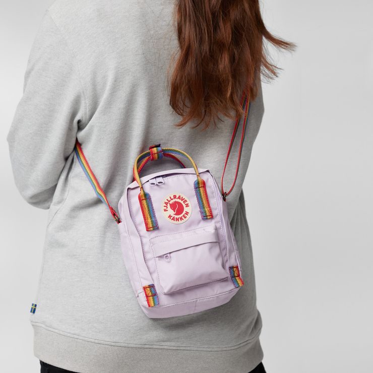 FJÄLLRÄVEN Kånken Rainbow Sling Chalk Rose-Rainbow