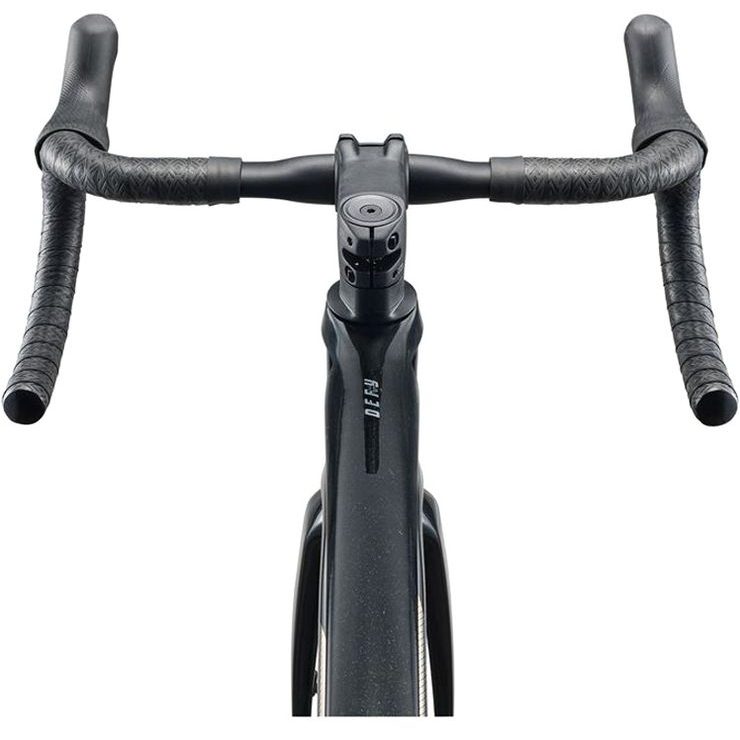 GIANT Defy Advanced 2 Abyss Black