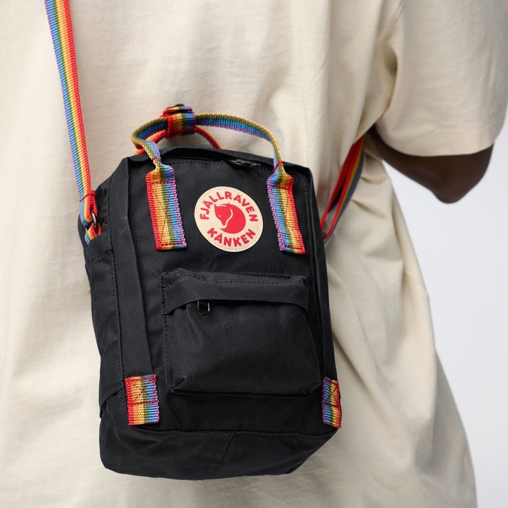 FJÄLLRÄVEN Kånken Rainbow Sling Chalk Rose-Rainbow