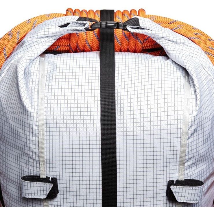 MAMMUT Trion 38 white/black