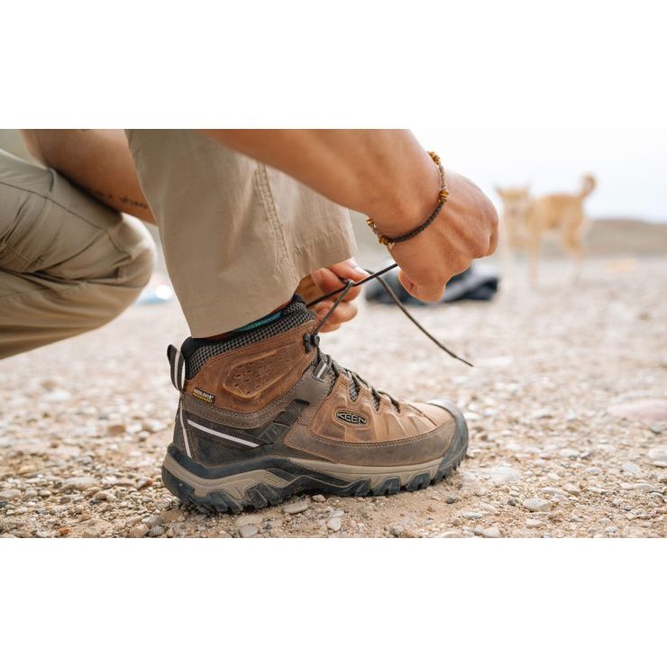 KEEN TARGHEE III MID WP M black olive/golden brown