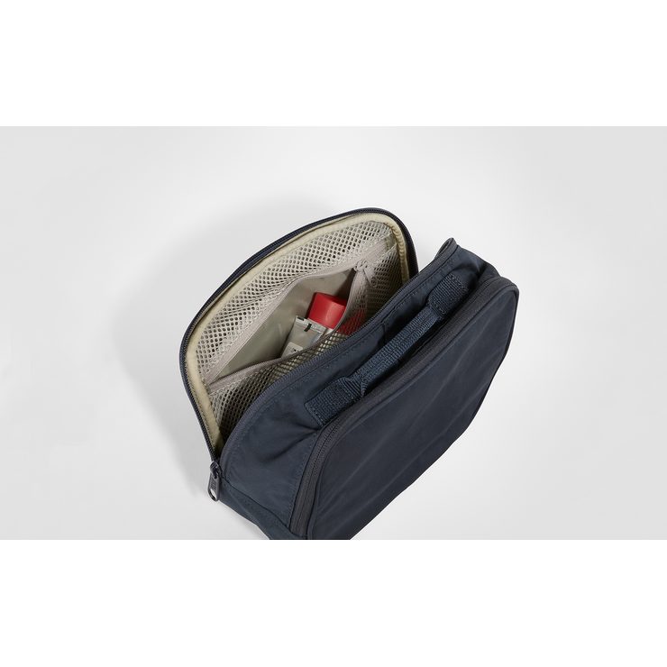 FJÄLLRÄVEN Kĺnken Toiletry Bag, Frost Green