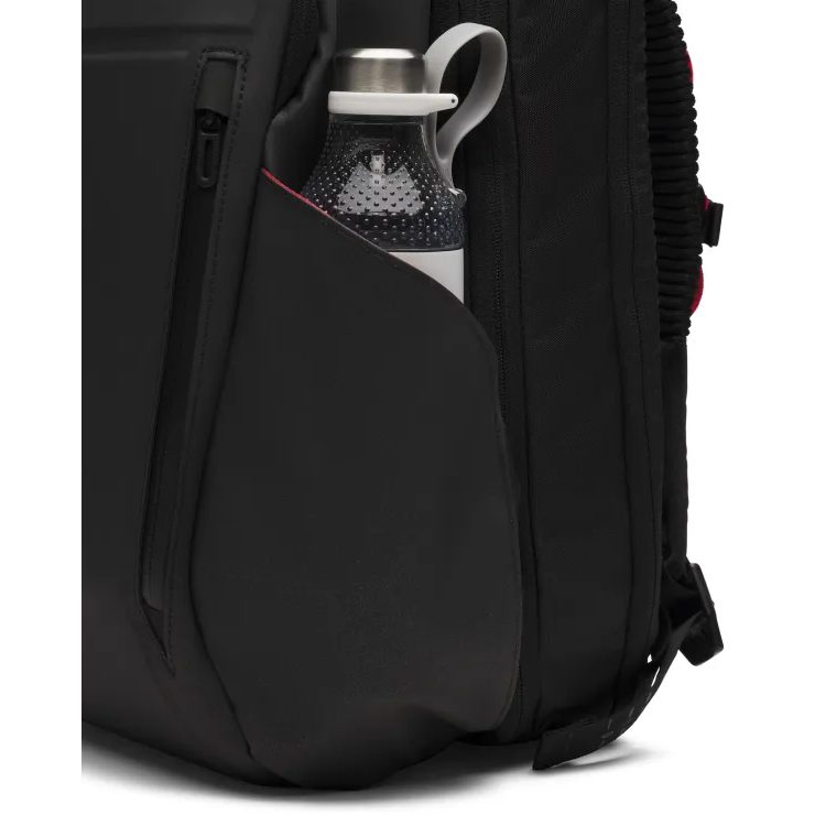 UNDER ARMOUR No Weigh Backpack 28 BLK