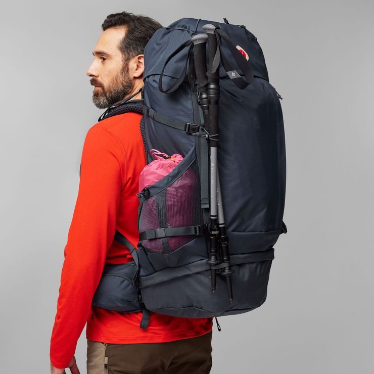 FJÄLLRÄVEN Abisko Trek 65 S/M Black