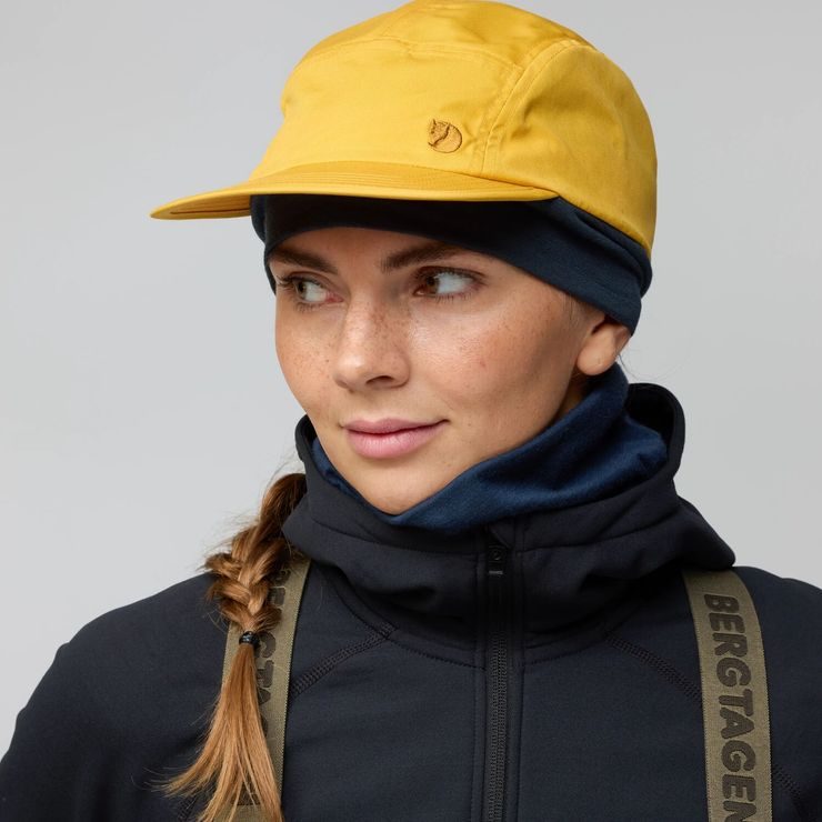 FJÄLLRÄVEN Bergtagen Mountain Cap Mustard Yellow-Dark Navy