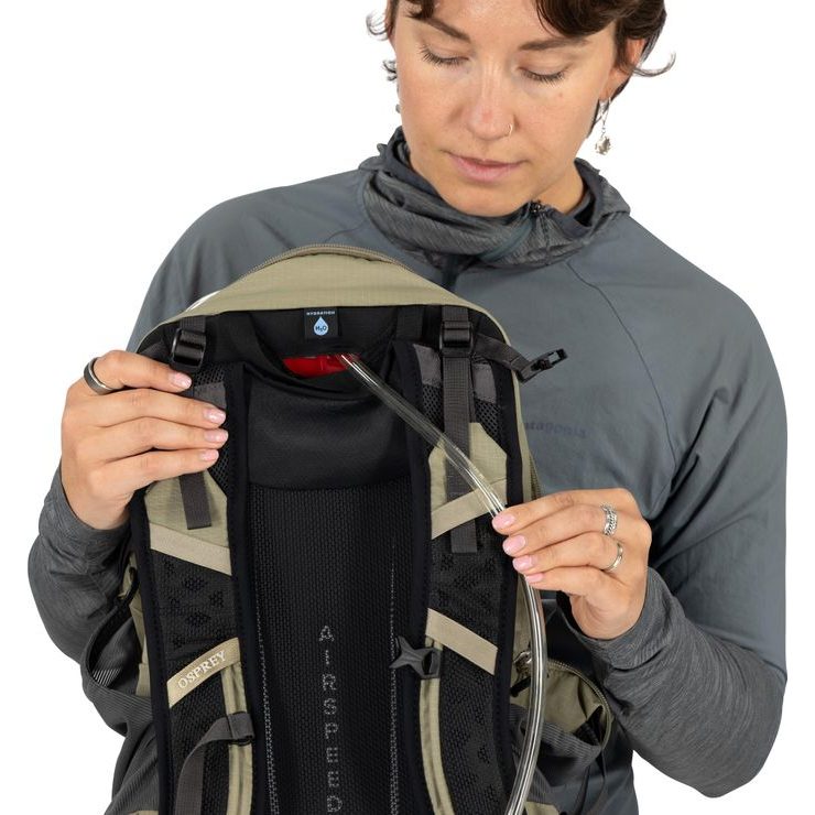 OSPREY HIKELITE 18 raven black