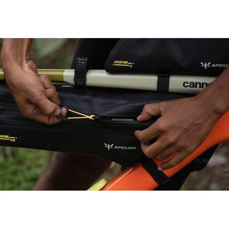 APIDURA Expedition frame pack (3,8l)