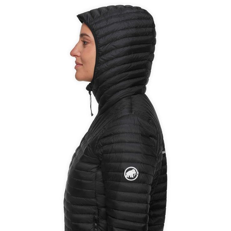 MAMMUT Broad Peak Light IN Hooded Jacket Women black