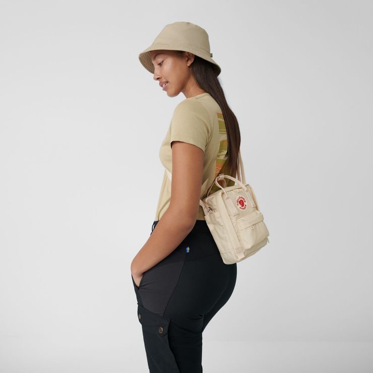 FJÄLLRÄVEN Kånken Sling 2,5, Sunstone Orange