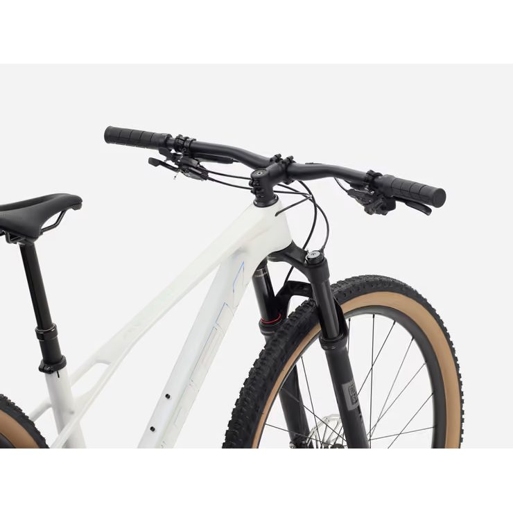TREK Procaliber 9.6 Gen 3 Crystal White