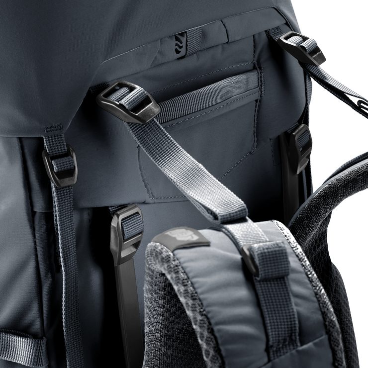 DEUTER Aircontact Core 60+10 black