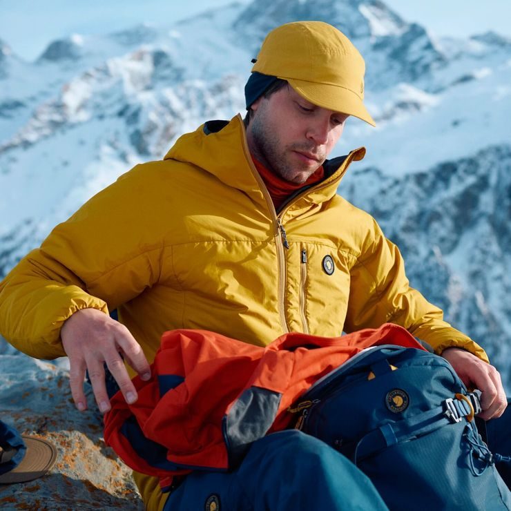 FJÄLLRÄVEN Bergtagen Mountain Cap Mustard Yellow-Dark Navy