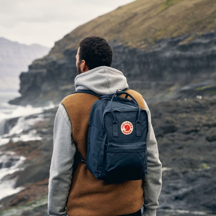 FJÄLLRÄVEN Kĺnken Laptop 17", Blackberry
