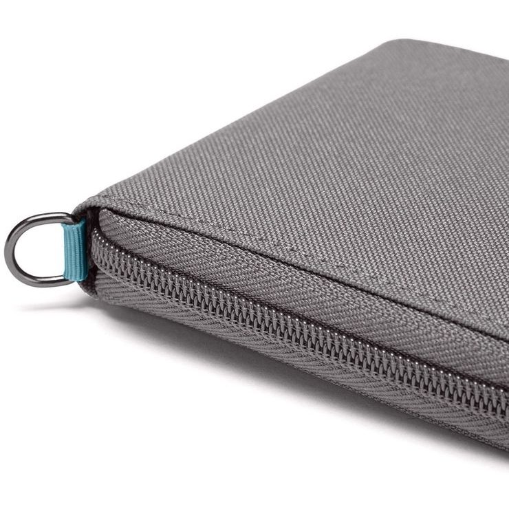 PACSAFE RFIDSAFE ZIP AROUND WALLET stone