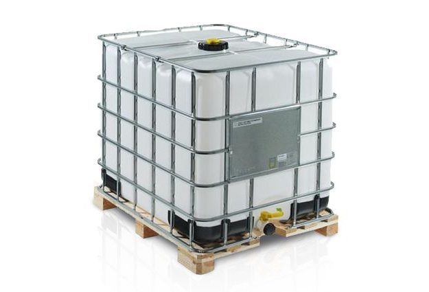 IBC kontejner 1000 l, repasovaný - nová nádoba, dřevěná paleta