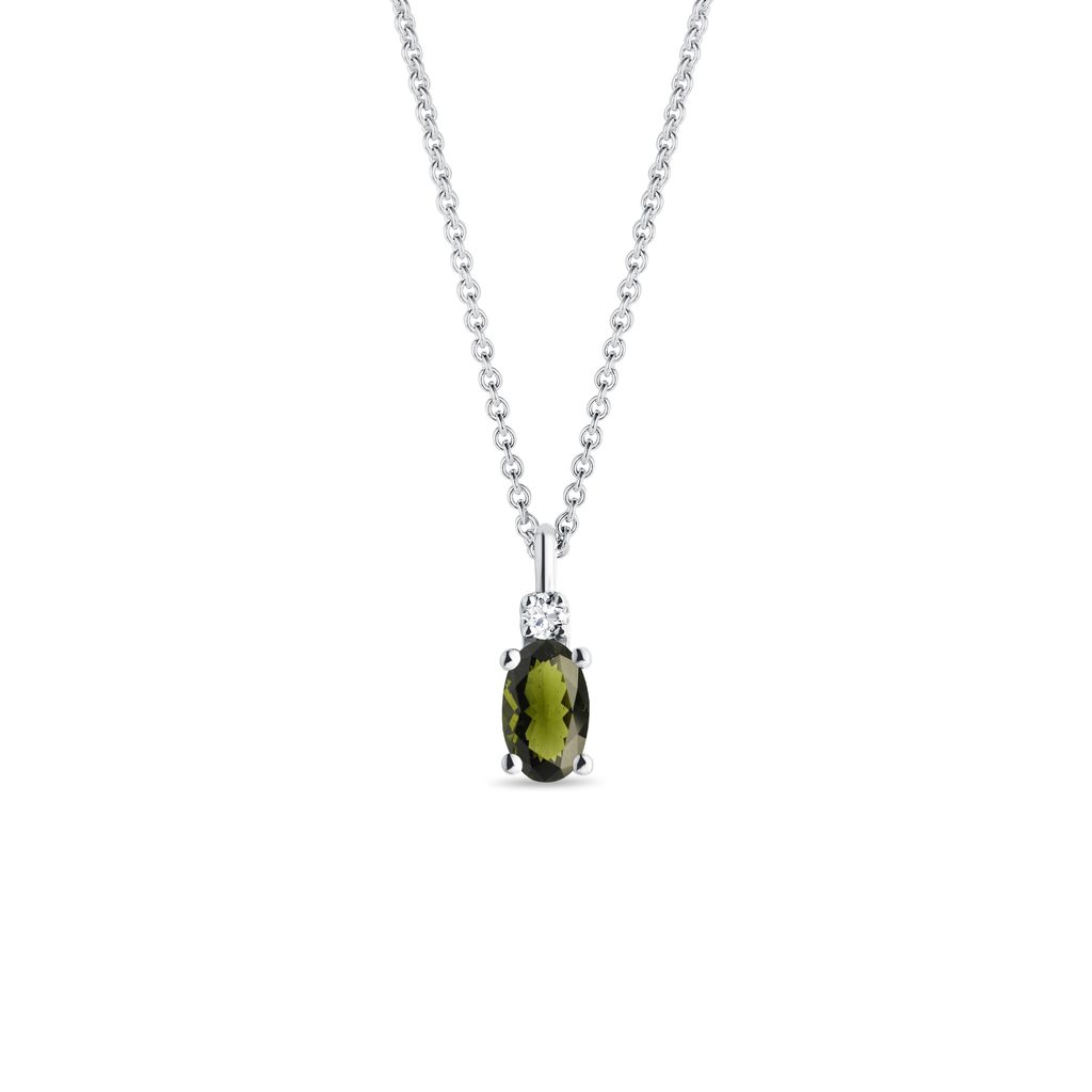 Halskette mit ovalem Moldavit und Diamant in Weißgold HALSKETTE MIT OVALEM MOLDAVIT UND DIAMANT IN WEISSGOLD - KETTEN MIT MOLDAVIT - KETTEN