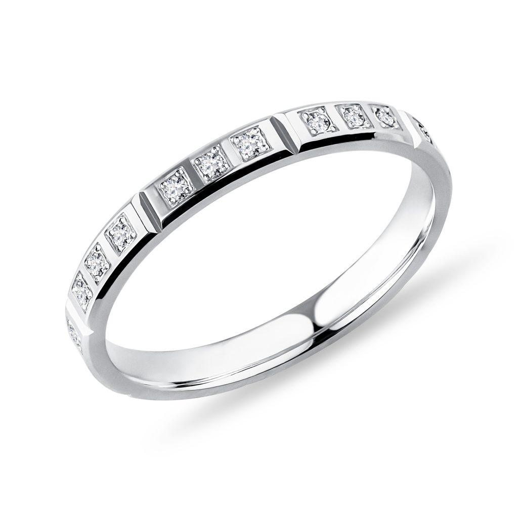 Damenring mit Diamanten in Weißgold DAMENRING MIT DIAMANTEN IN WEISSGOLD - RINGE DIAMANT - RINGE