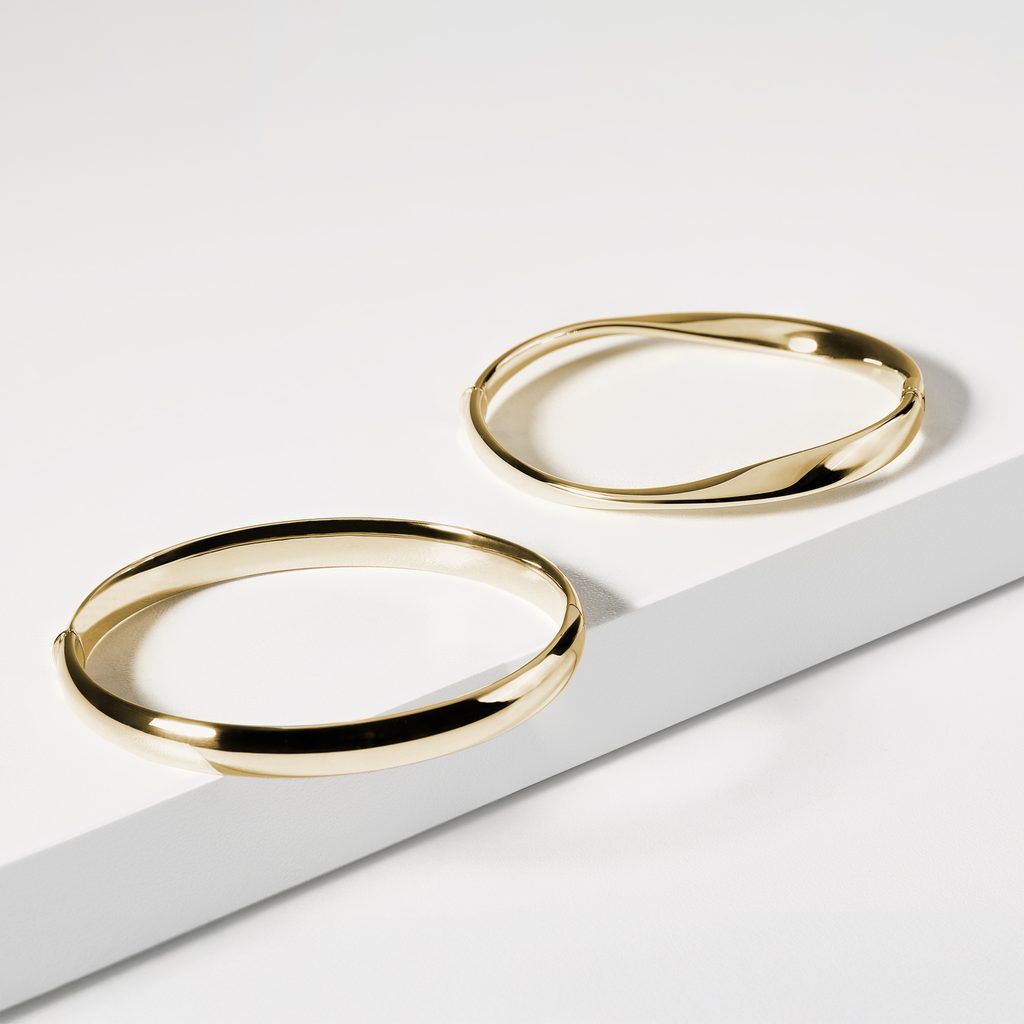 ELEGANTNÝ ZLATÝ NÁRAMOK S TWIST DETAILOM - ZLATÉ NÁRAMKY - NÁRAMKY