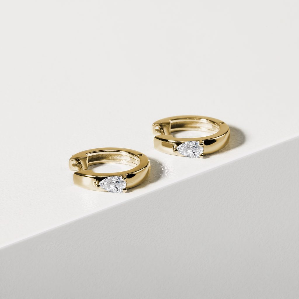 OHRRINGE MIT DIAMANTTROPFEN IN GELBGOLD - OHRRINGE DIAMANT - OHRRINGE