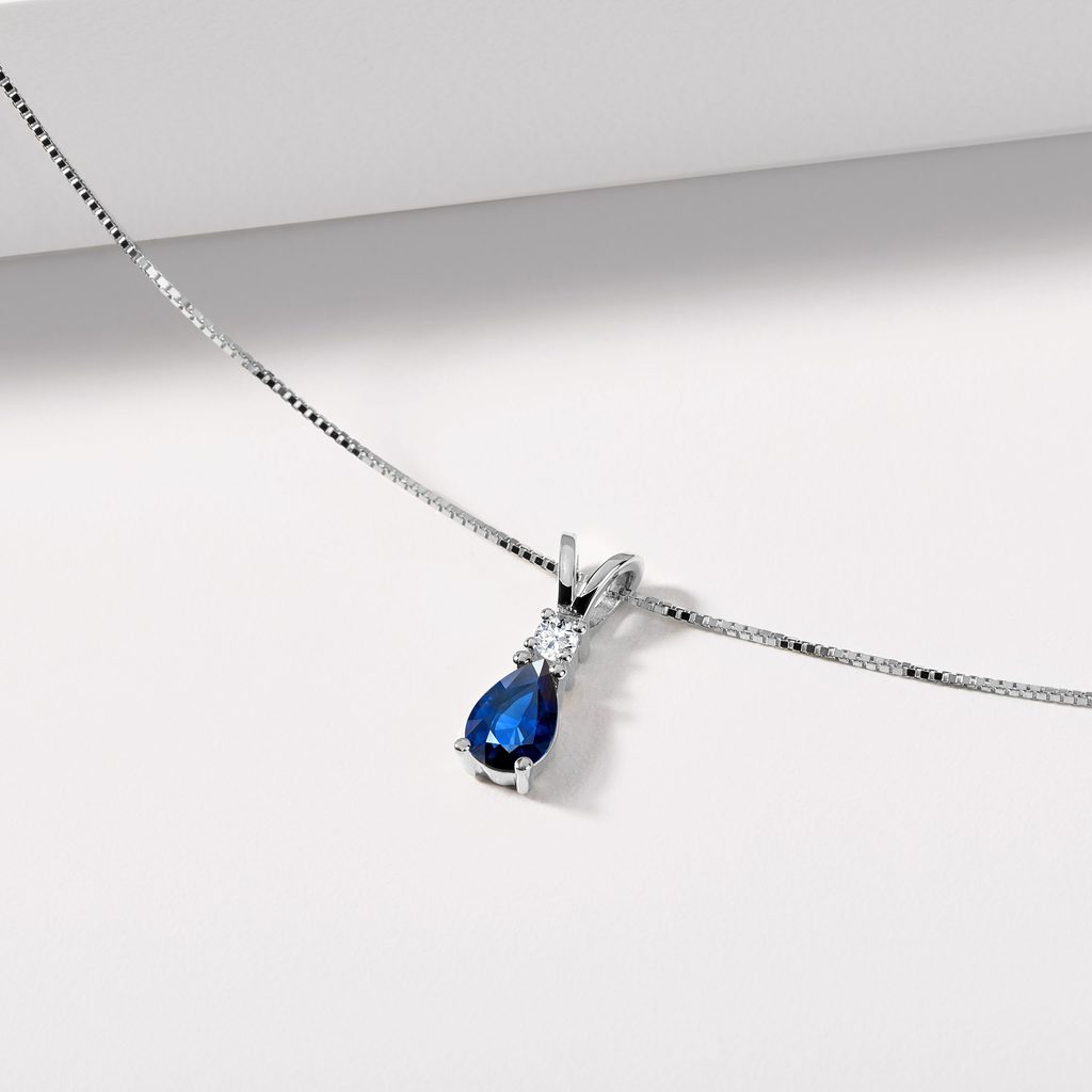 ANHÄNGER AUS WEISSGOLD MIT SAPHIR UND DIAMANTEN - KETTEN MIT SAPHIR - KETTEN
