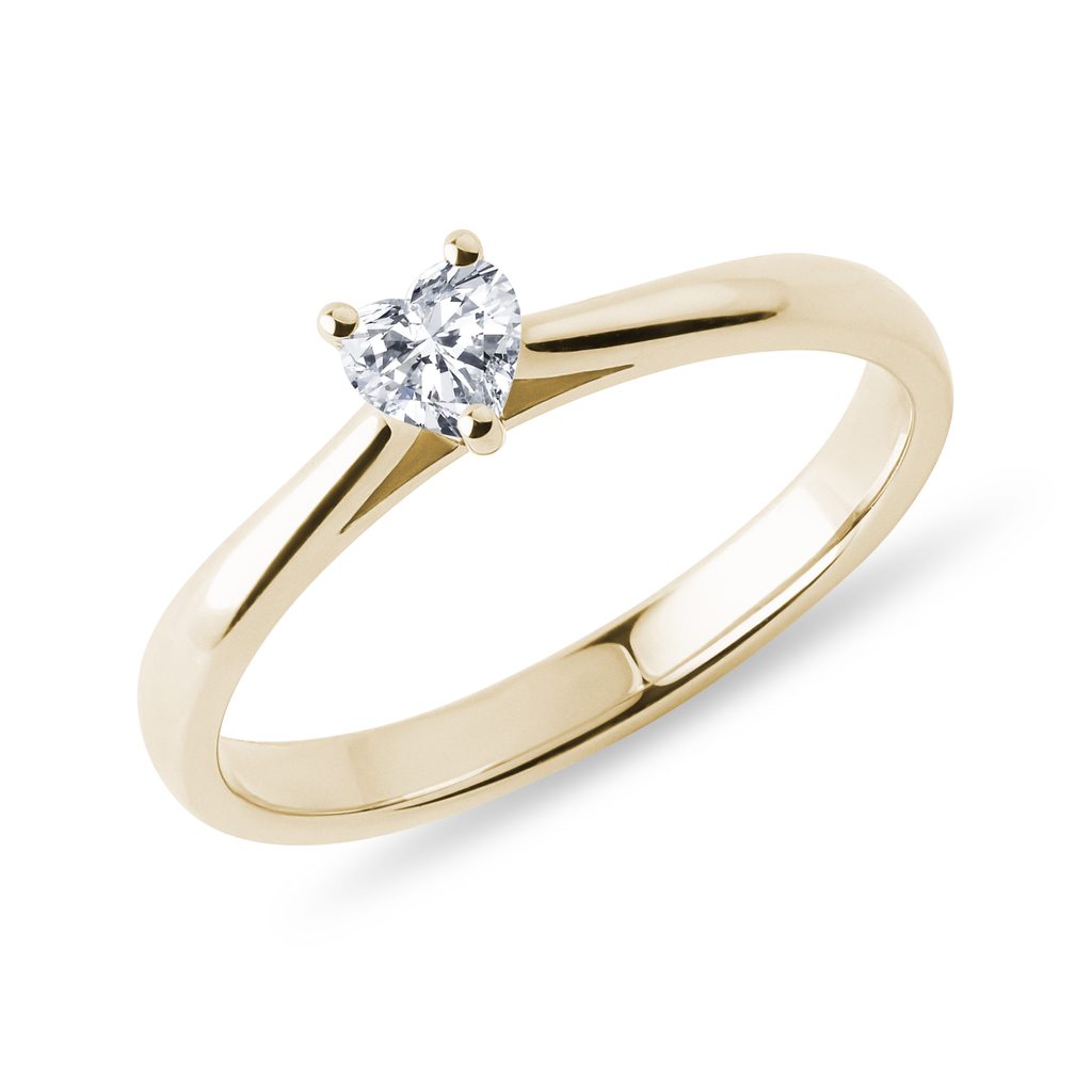 Bague diamant taille cœur en or jaune BAGUE DIAMANT TAILLE CŒUR EN OR JAUNE - BAGUES DE FIANÇAILLES EN DIAMANT - BAGUES DE FIANÇAILLES