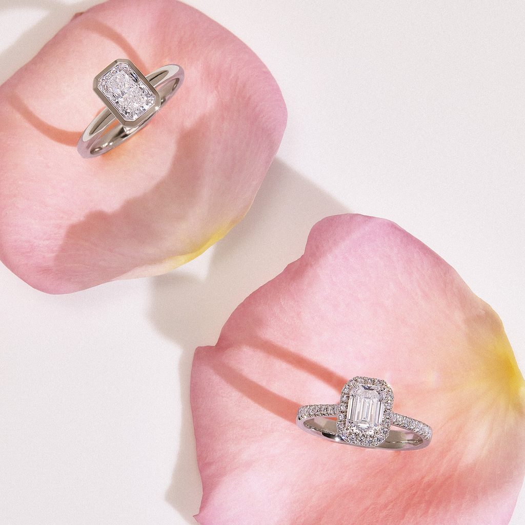 WHITE GOLD RADIANT CUT DIAMOND RING - RINGS WITH LAB-GROWN DIAMONDS - ENGAGEMENT RINGS