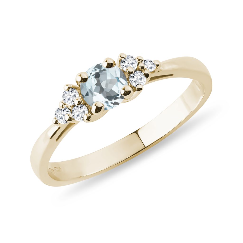 Gelbgoldring mit Aquamarin und Diamanten GELBGOLDRING MIT AQUAMARIN UND DIAMANTEN - RINGE AQUAMARIN - RINGE