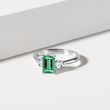 EMERALD AND DIAMOND RING IN WHITE GOLD - EMERALD RINGS - RINGS