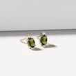 PUCES D'OREILLES EN OR JAUNE AVEC MOLDAVITES ET DIAMANTS - BOUCLES D'OREILLES EN MOLDAVITE - BOUCLES D'OREILLES