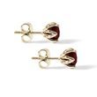 PUCES D'OREILLES EN OR JAUNE AVEC GRENAT - BOUCLES D'OREILLES EN GRENAT - BOUCLES D'OREILLES