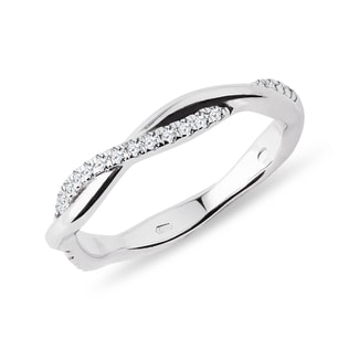 STUNNING WHITE GOLD RING WITH DIAMONDS - WOMEN'S WEDDING RINGS - WEDDING RINGS