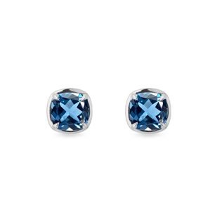 BOUCLES D'OREILLES EN OR BLANC AVEC TOPAZES LONDON BLUE - BOUCLES D'OREILLES EN TOPAZE - BOUCLES D'OREILLES